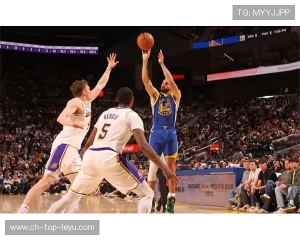 库里末节连中接管比赛