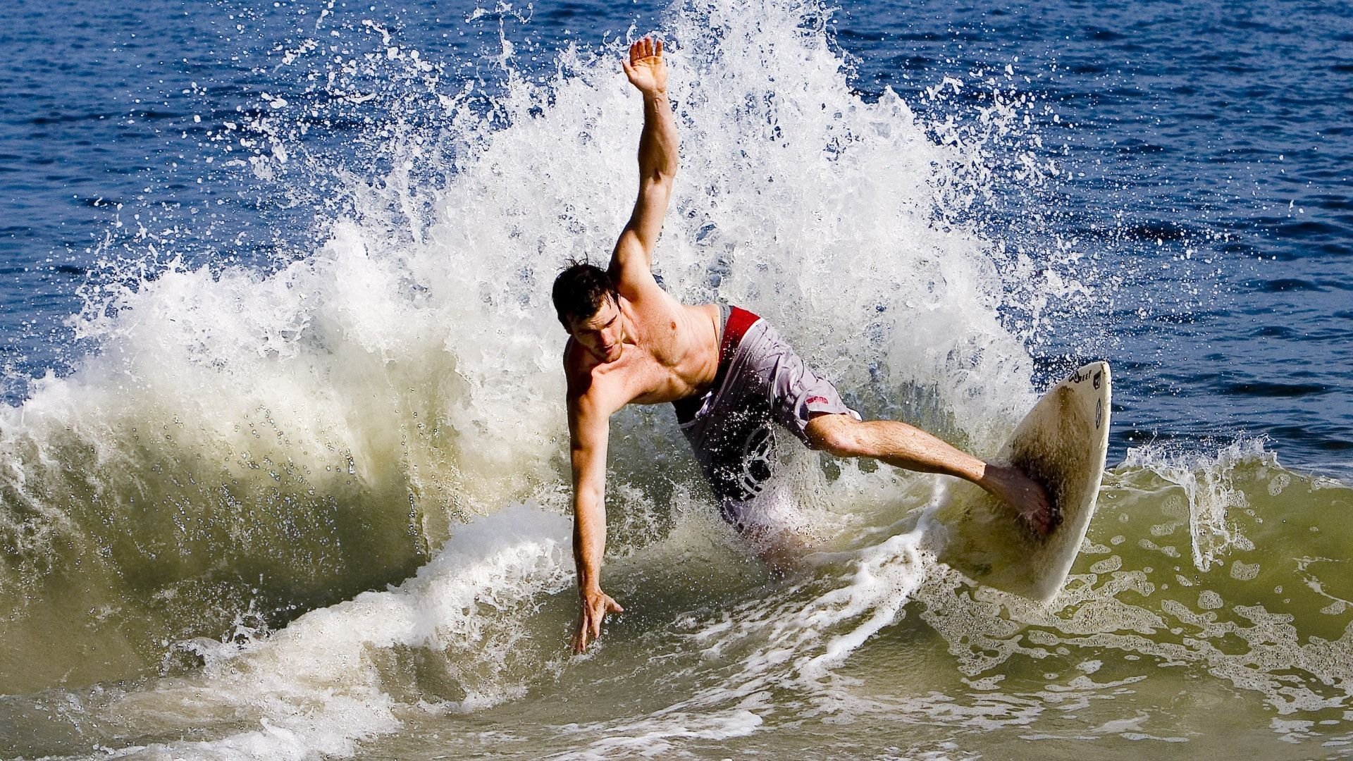 乐鱼官网安全-出发到转身的流畅衔接值得称赞