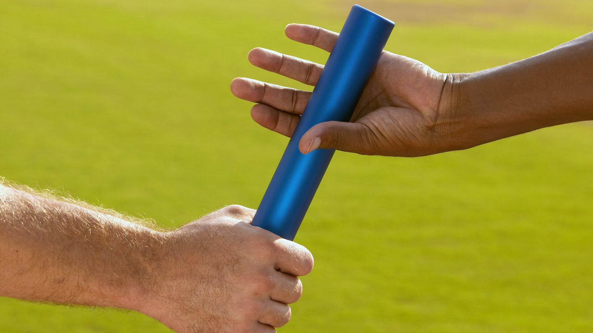 乐鱼体育app下载地址-拜仁中场节奏掌控力突出，拜仁中场有哪些现役